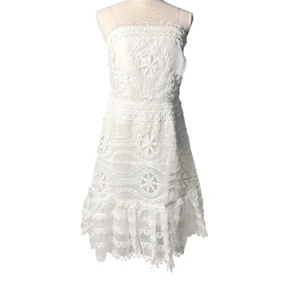 #A066 Gracia Romantic White Embroidered Lace Dress – Size M (NWT) - Picture 3 of 11